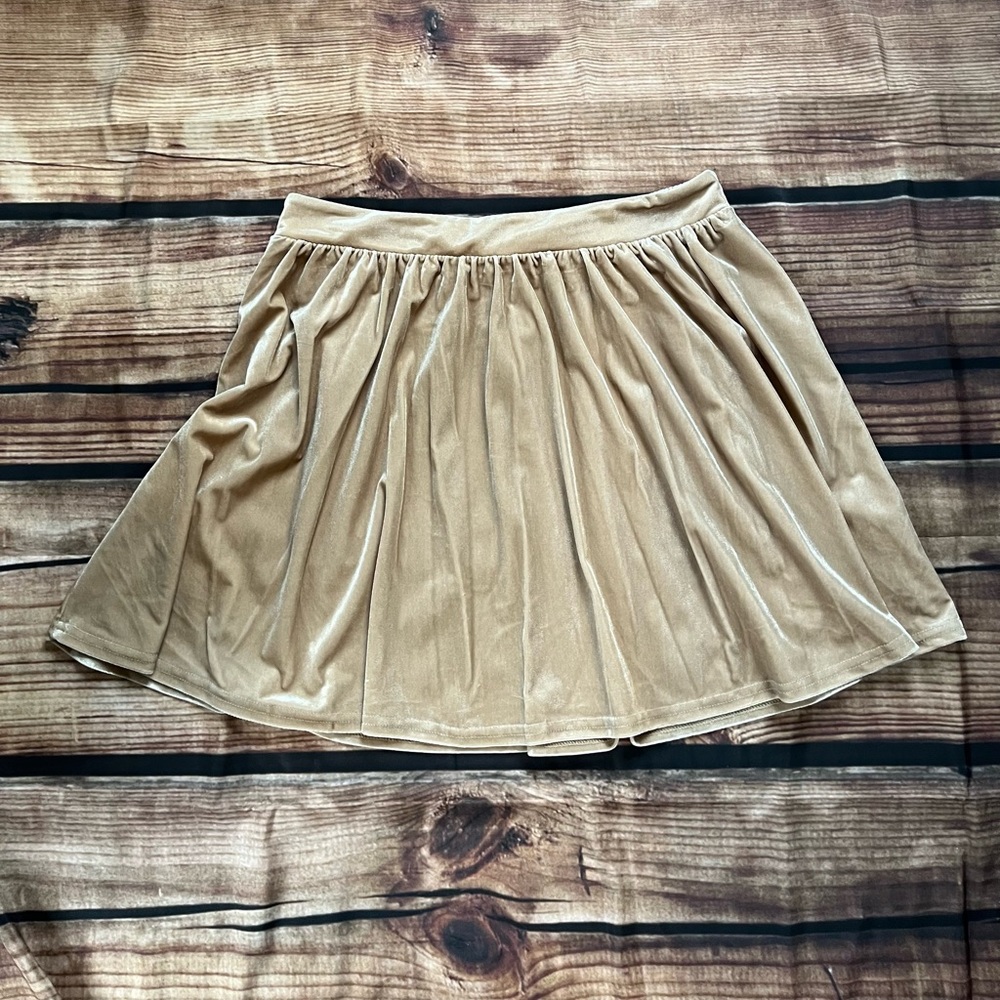 Beige velvet flare skirt